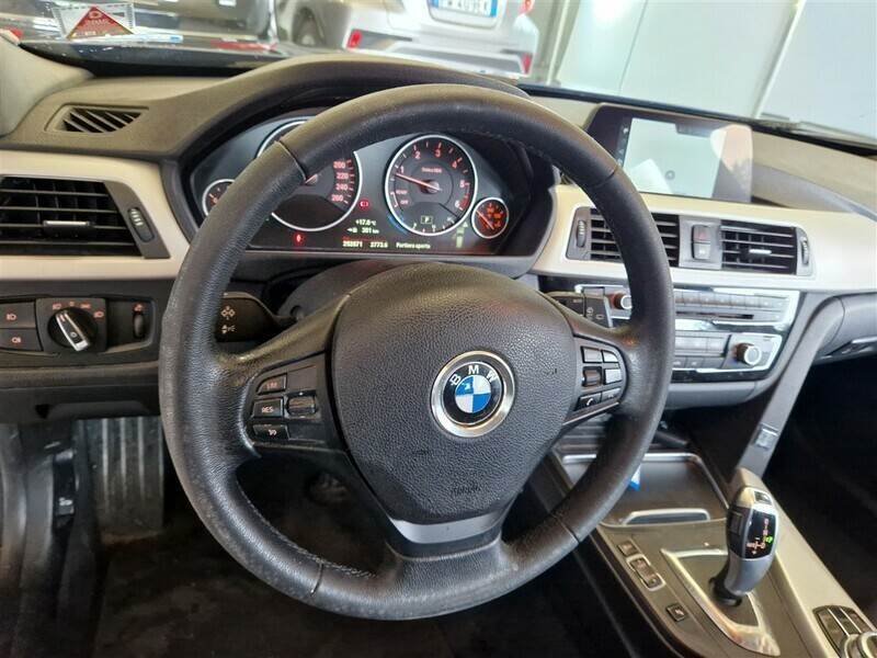 Bmw 3 Series 318d - Diesel - Automatic - 252 871 km