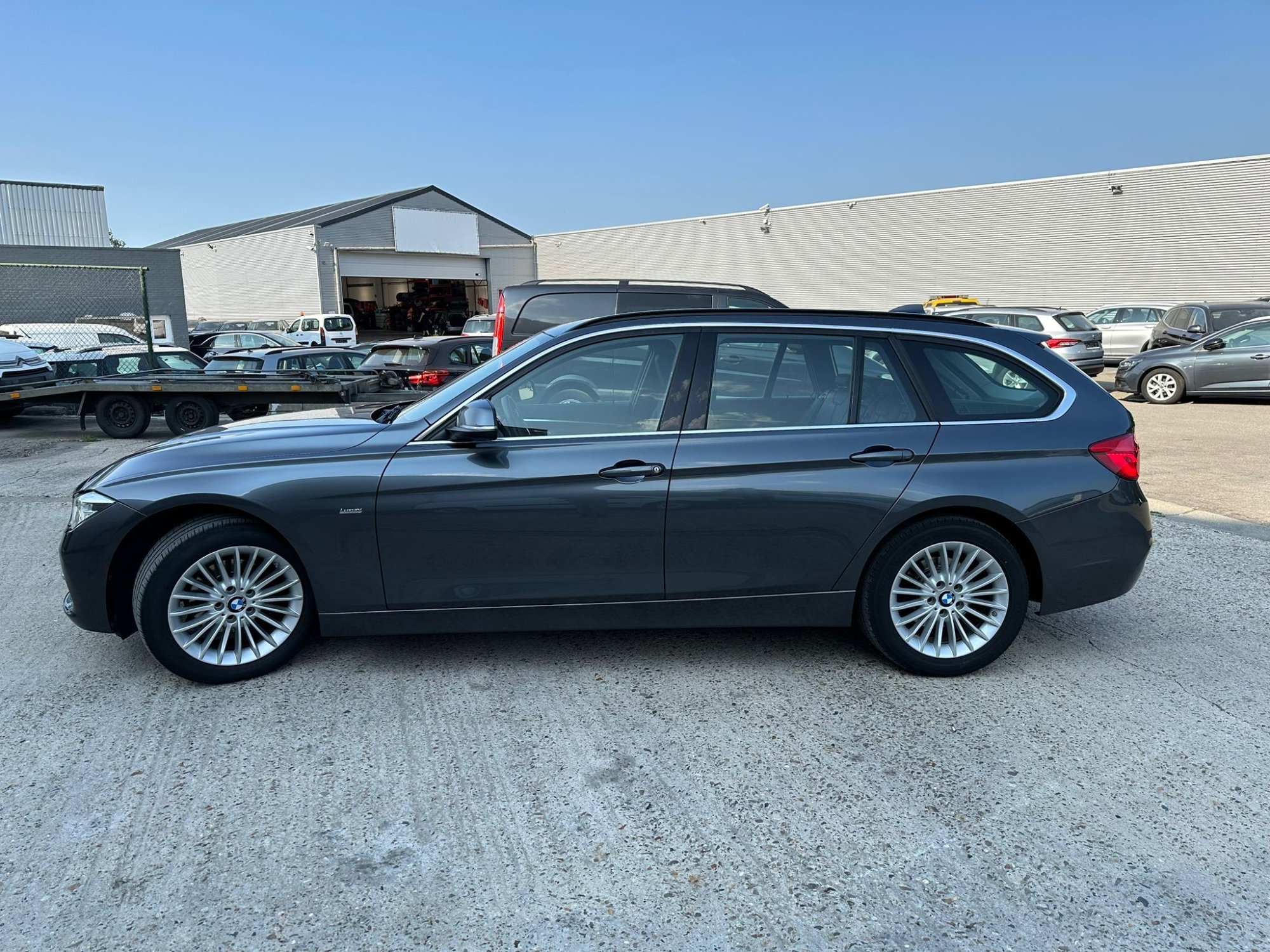 Bmw 3 Series 318d - Diesel - Automatic - 219 703 km