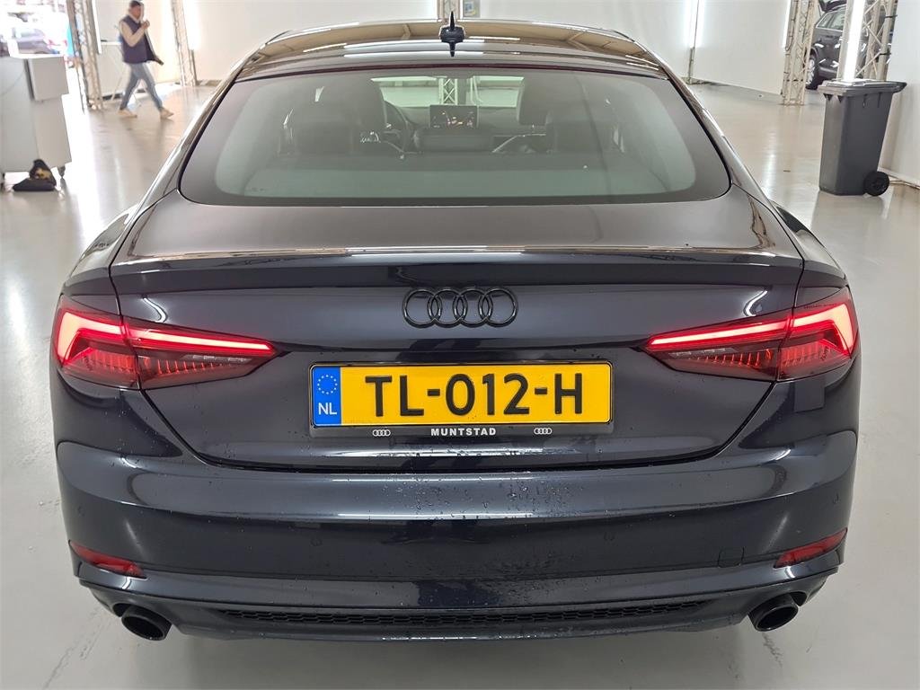 Audi A5 2.0 TFSI - Hybride - Automatic - 178 156 km