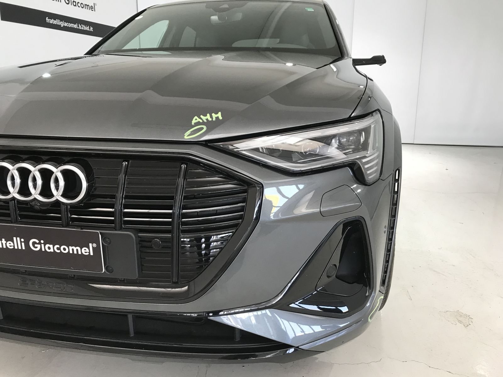 Audi E-Tron - - Electric - Automatic - 22 272 km