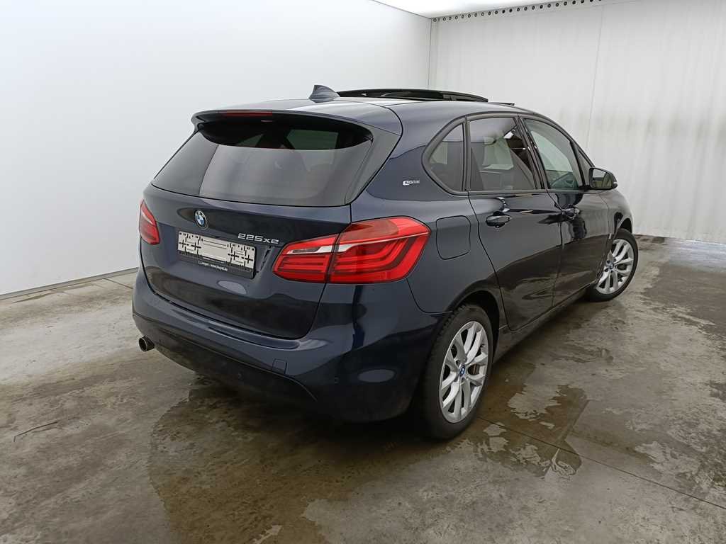 Bmw 2 Series 225e - Hybride - Automatic - 54 761 km