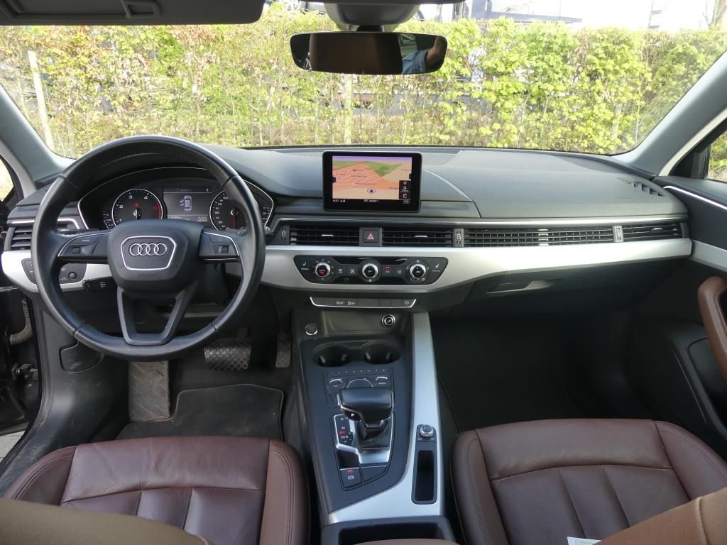 Audi A4 2.0 TDI - Diesel - Automatic - 114 098 km