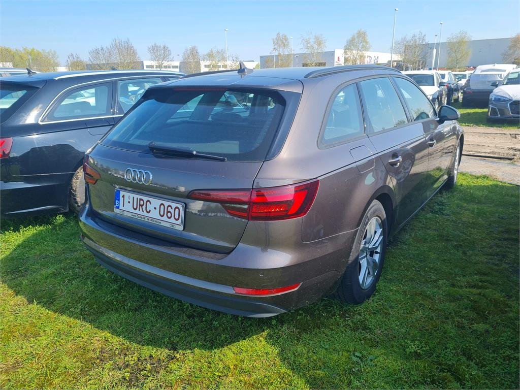 Audi A4 2.0 TDI - Diesel - Automatic - 152 257 km