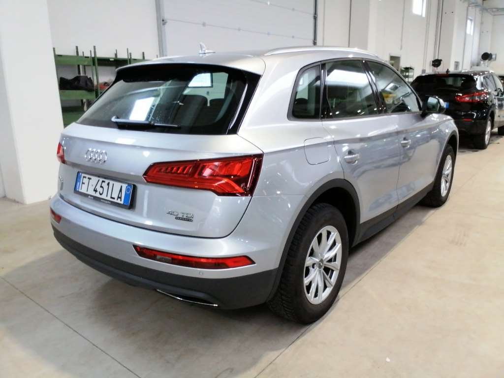 Audi Q5 2.0 TDI - Diesel - Automatic - 197 206 km