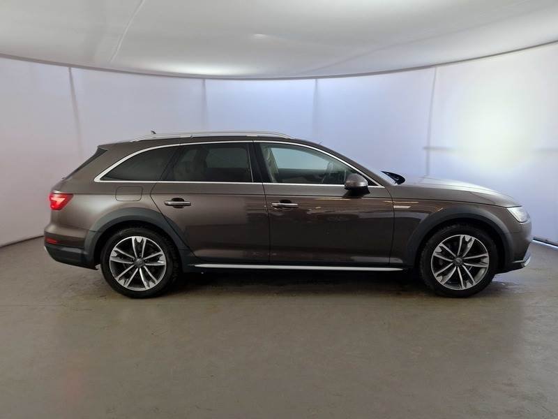 Audi A4 2.0 TDI - Diesel - Automatic - 61 536 km