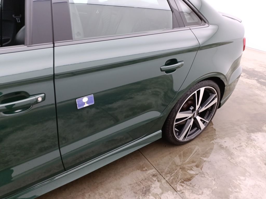 Audi A3 2.5 TFSI - Benzine - Automatic - 78 501 km