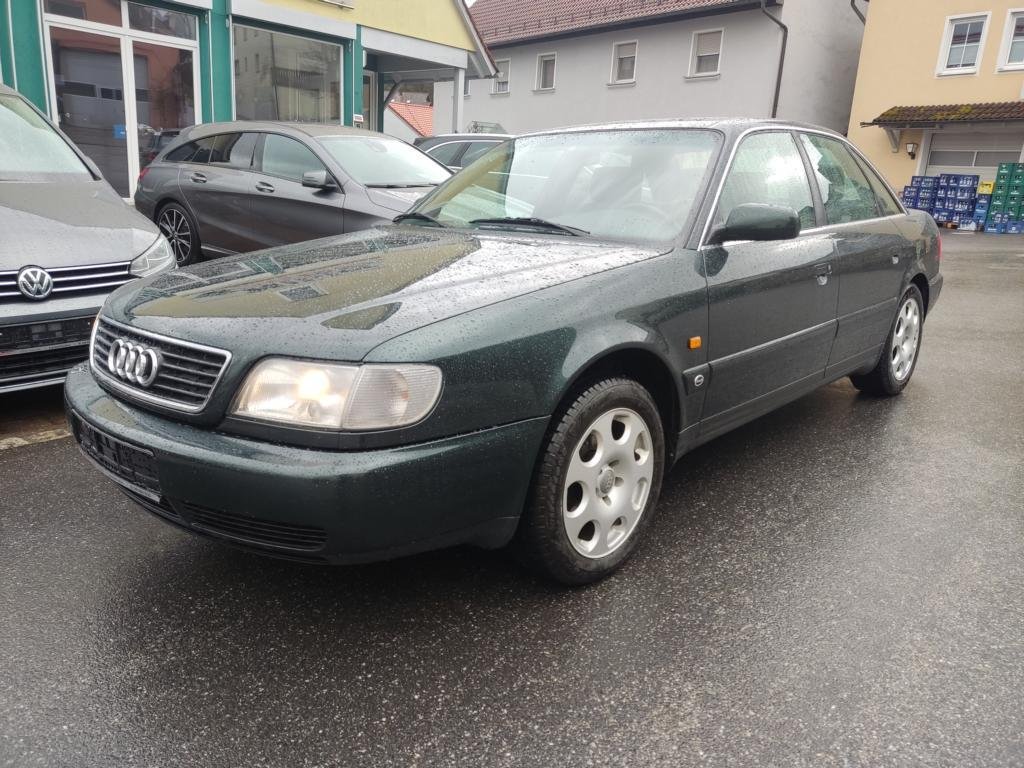 Audi A6 2.6 - Benzine - Automatic - 195 250 km