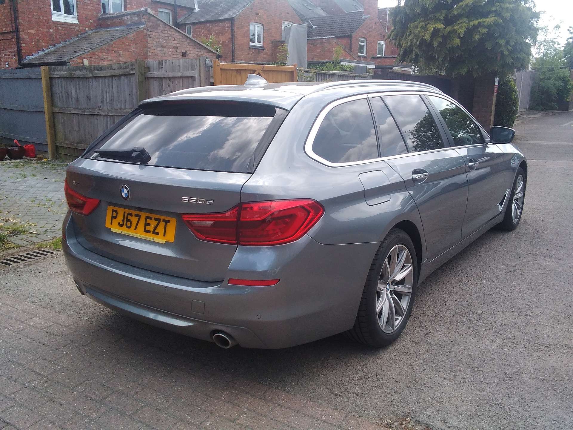 Bmw 5 Series 520d - Diesel - Automatic - 51 237 km