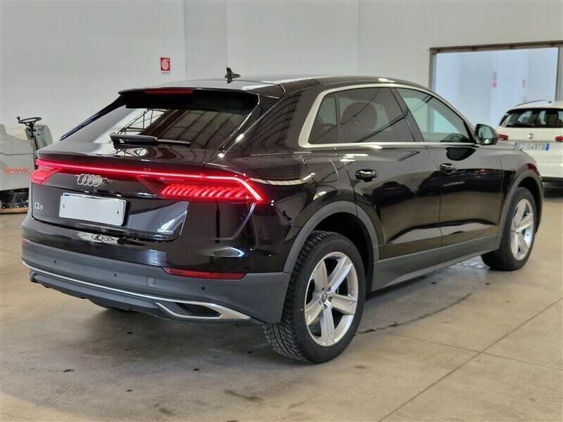 Audi Q8 3.0 TDI - Hybride - Automatic - 119 175 km