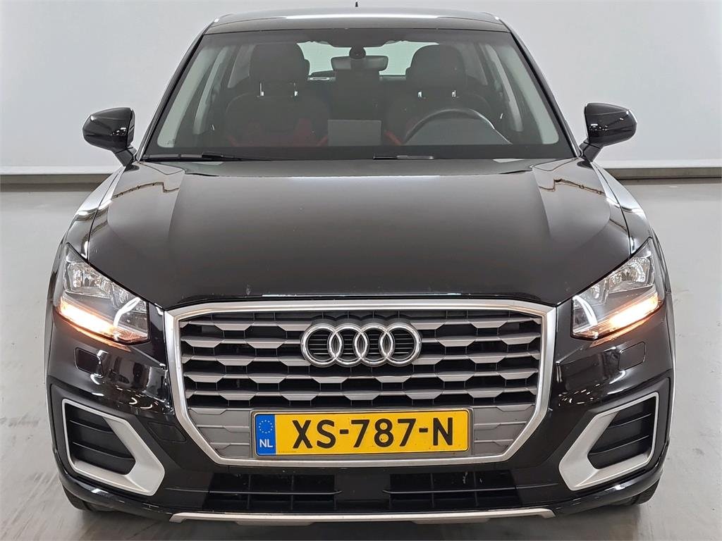 Audi Q2 35 TFSI - Benzine - Manual - 76 600 km