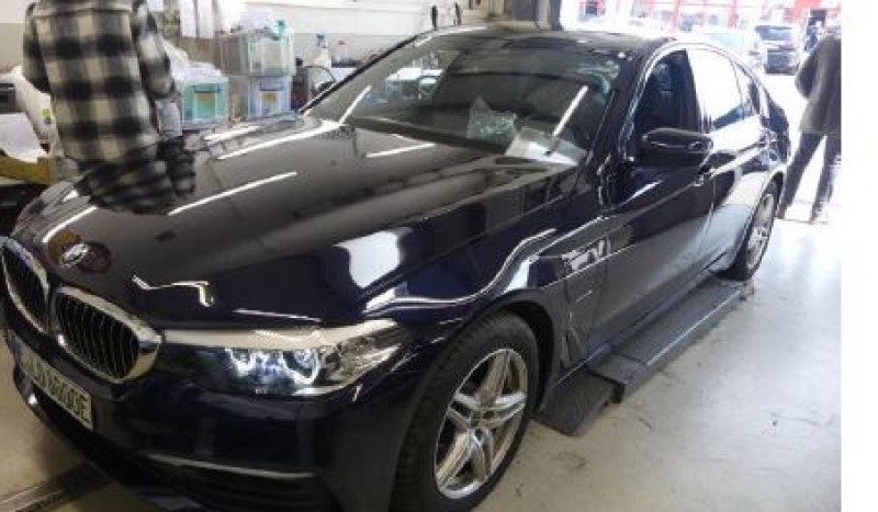 Bmw 5 Series 530e - Hybride - Automatic - 75 040 km