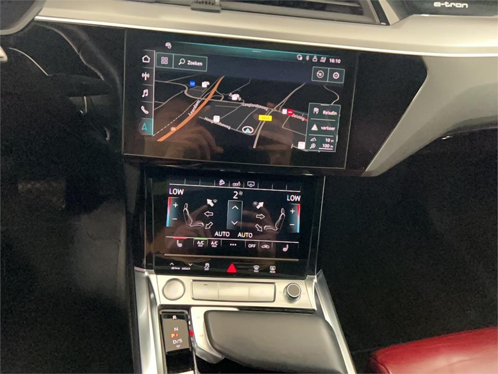 Audi E-Tron 55 - Electric - Automatic - 102 093 km