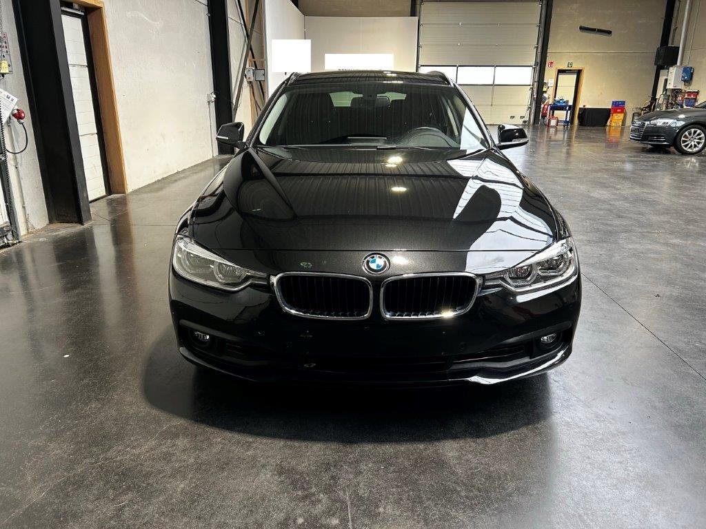 Bmw 3 Series 318d - Diesel - Manual - 99 930 km