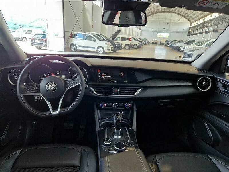 Alfa romeo Stelvio 2.2 - Diesel - Automatic - 194 233 km