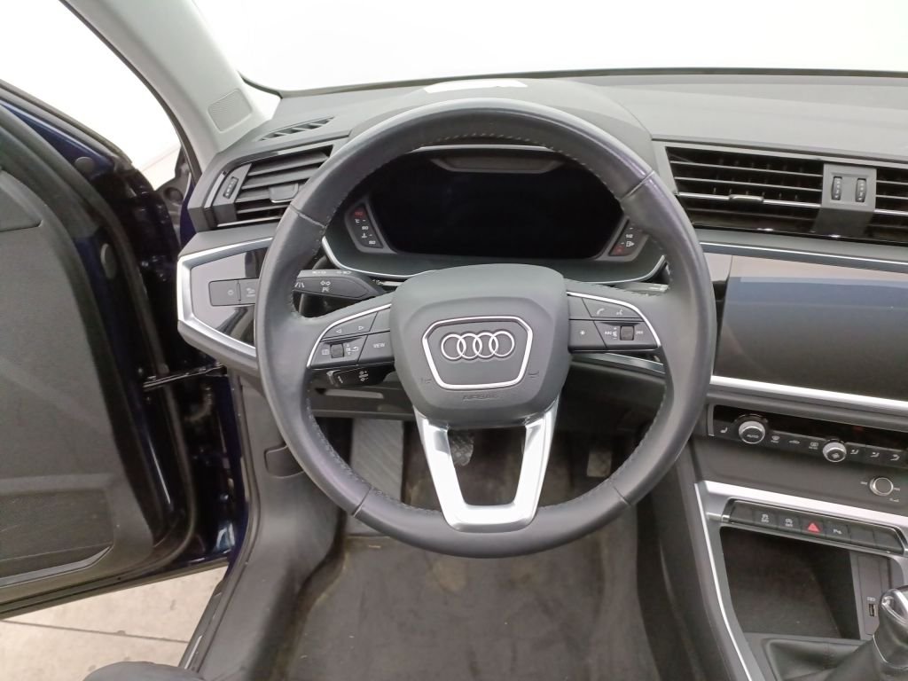 Audi Q3 35 TDI - Diesel - Manual - 121 007 km