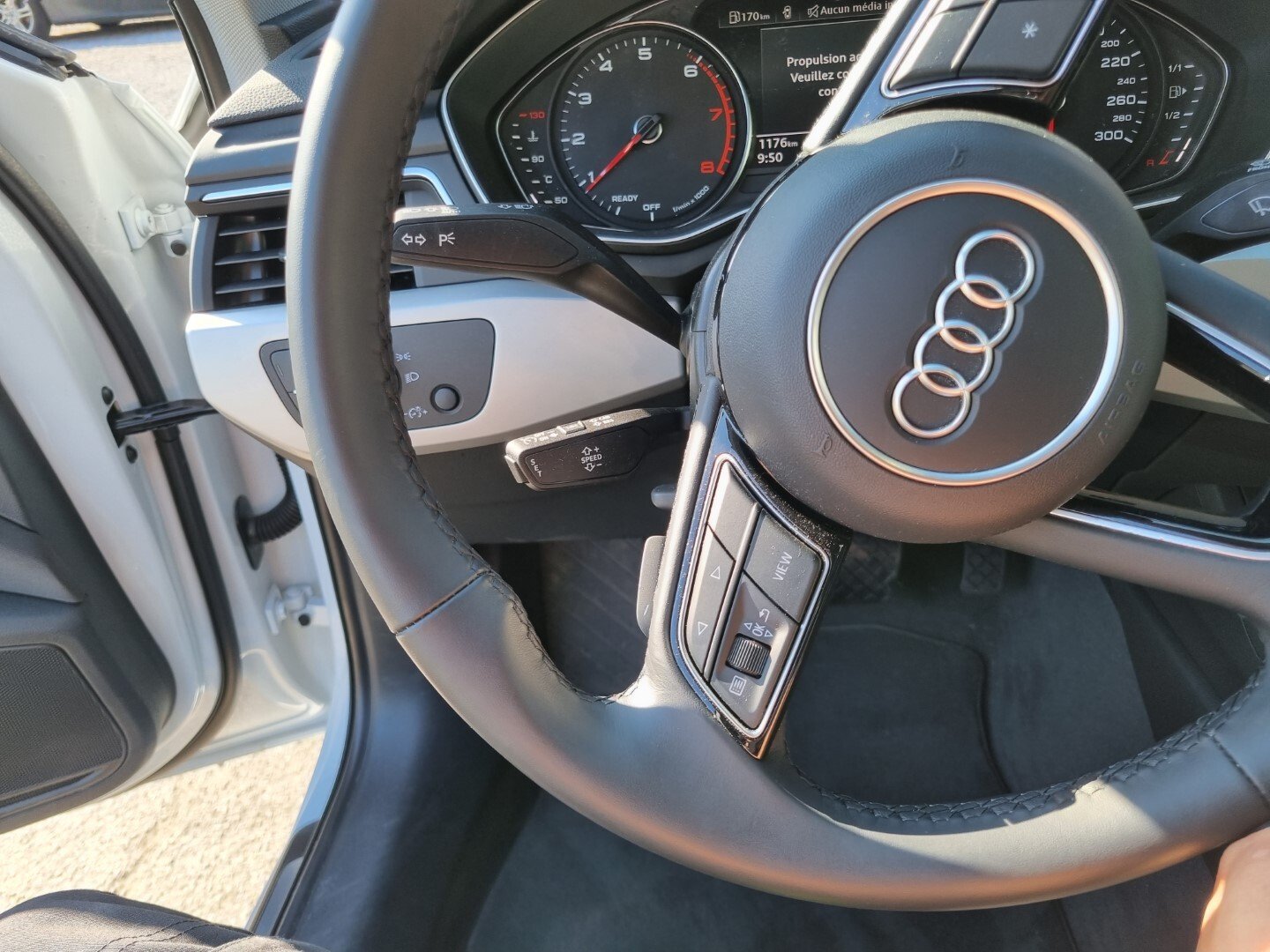 Audi A4 35 TFSI - Hybride - Automatic - 1 176 km