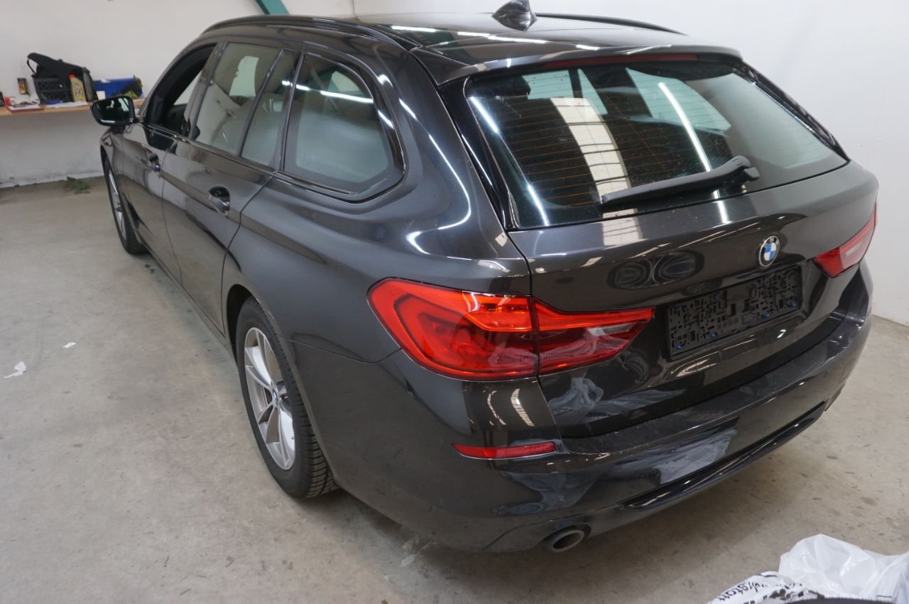 Bmw 5 Series 520d - Diesel - Automatic - 121 407 km