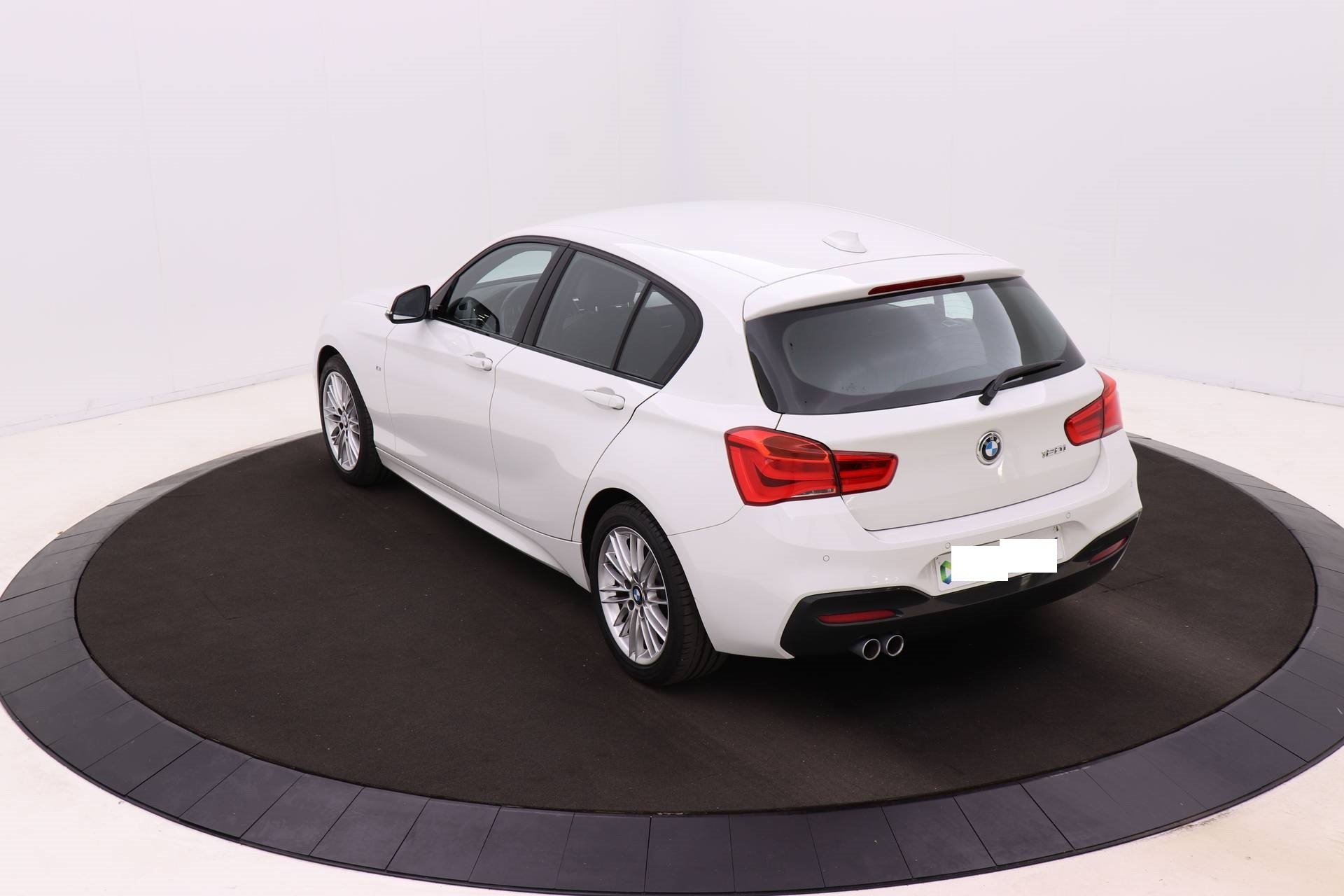 Bmw 1 Series 120i - Benzine - Automatic - 55 511 km