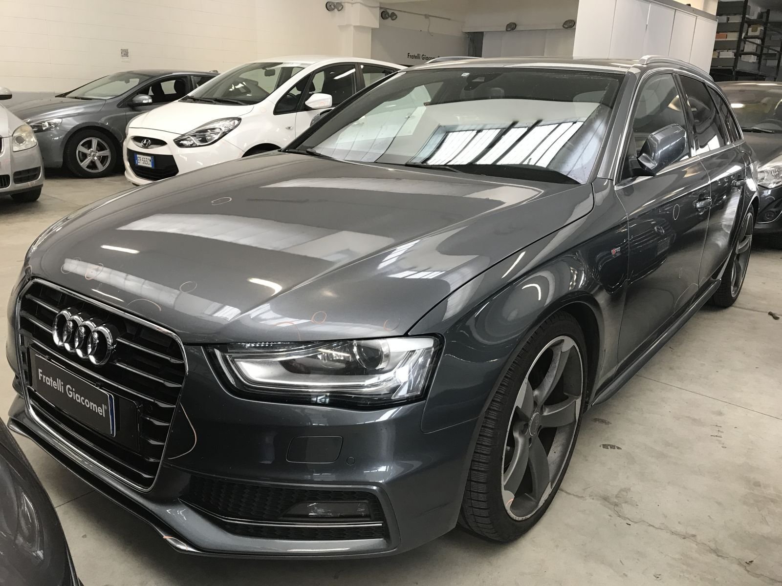 Audi A4 2.0 TDI - Diesel - Automatic - 225 282 km