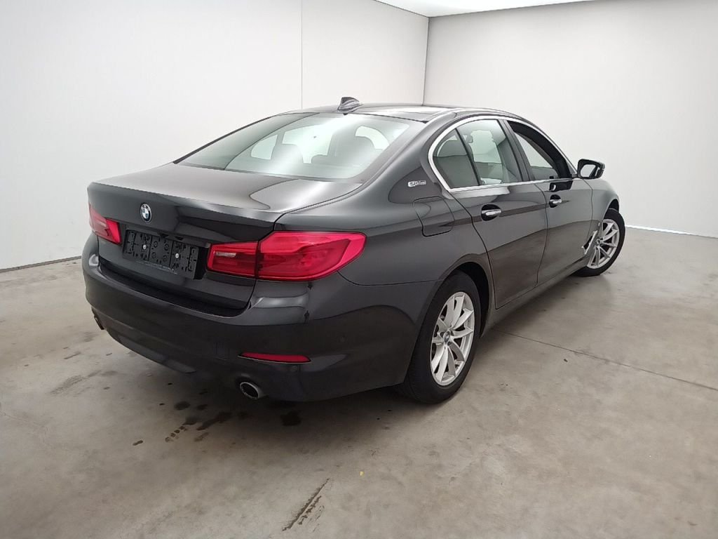 Bmw 5 Series 530e - Hybride - Automatic - 140 150 km