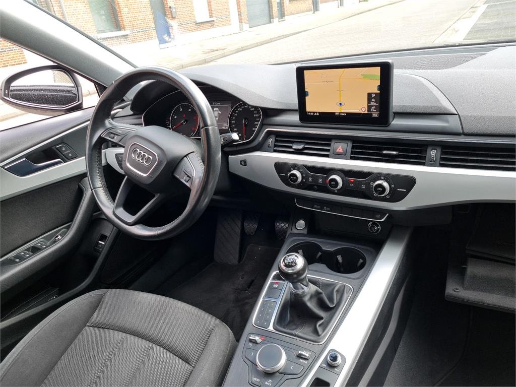 Audi A4 2.0 TDI - Diesel - Manual - 185 561 km