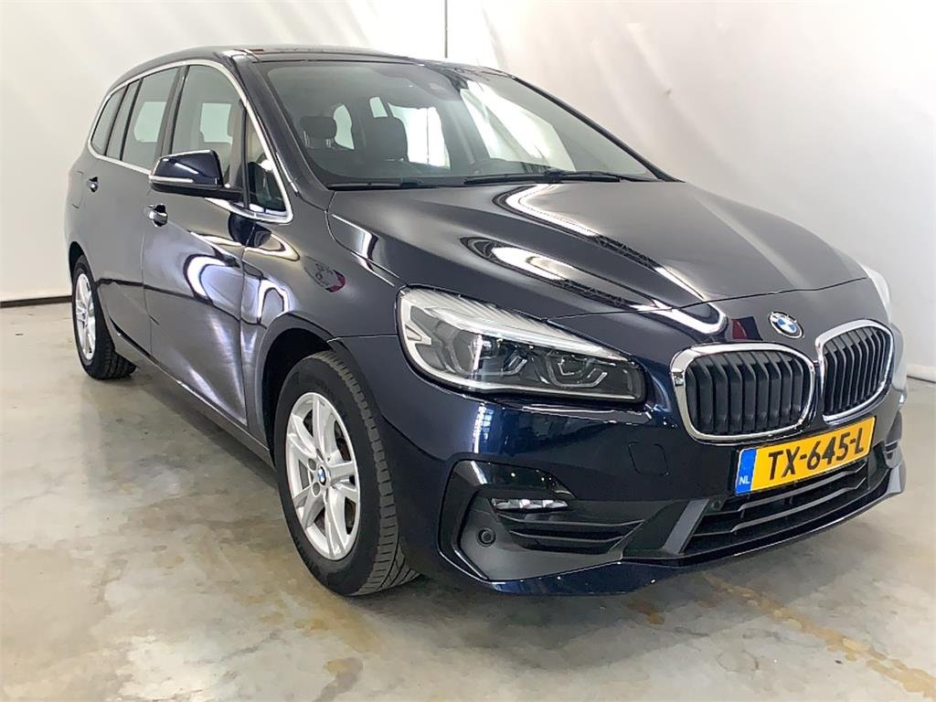 Bmw 2 Series 218i - Benzine - Automatic - 68 200 km