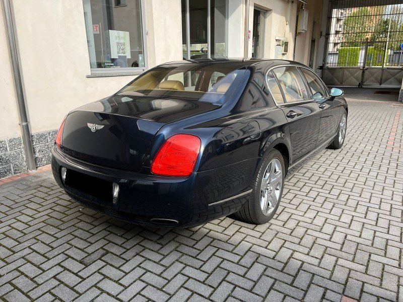 Bentley Flying Spur 6.0 - Benzine - Automatic - 97 174 km