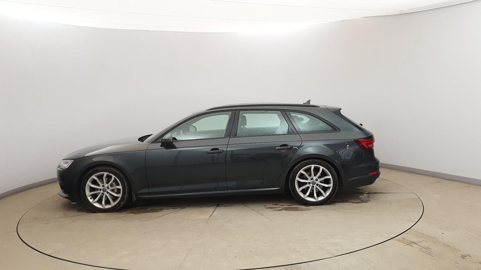 Audi A4 2.0 TDI - Diesel - Automatic - 44 053 km