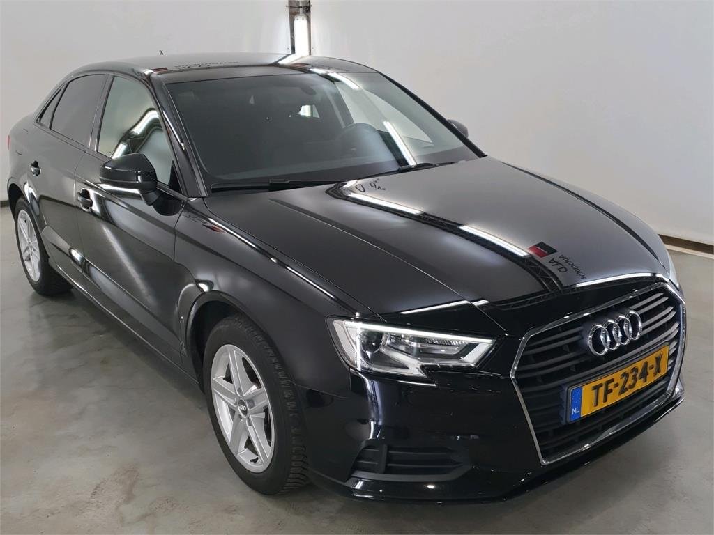 Audi A3 1.6 TDI - Diesel - Automatic - 112 681 km