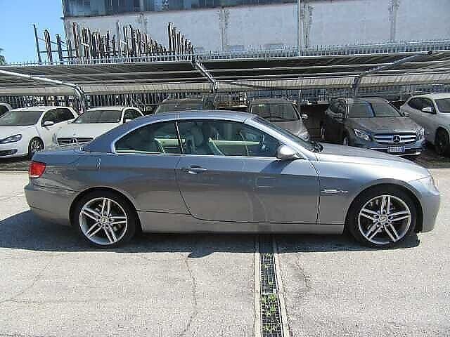 Bmw 3 Series 330d - Diesel - Manual - 258 442 km