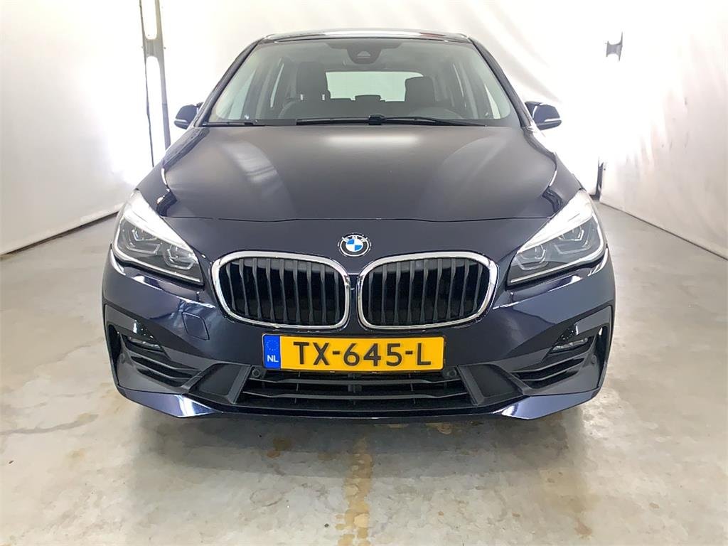 Bmw 2 Series 218i - Benzine - Automatic - 68 200 km