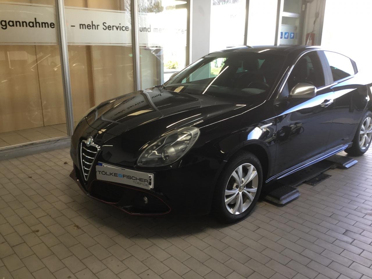 Alfa romeo Giulietta 2.0 JTDm - Diesel - Manual - 151 971 km