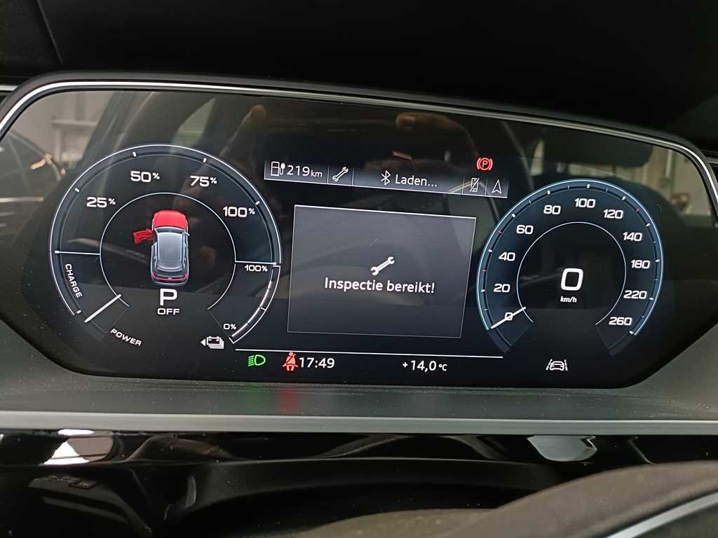 Audi E-Tron 50 - Electric - Automatic - 42 093 km