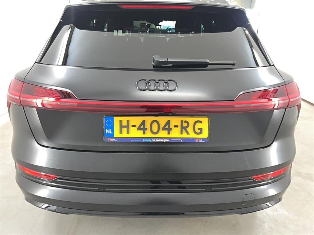 Audi E-Tron 55 - Electric - Automatic - 102 093 km