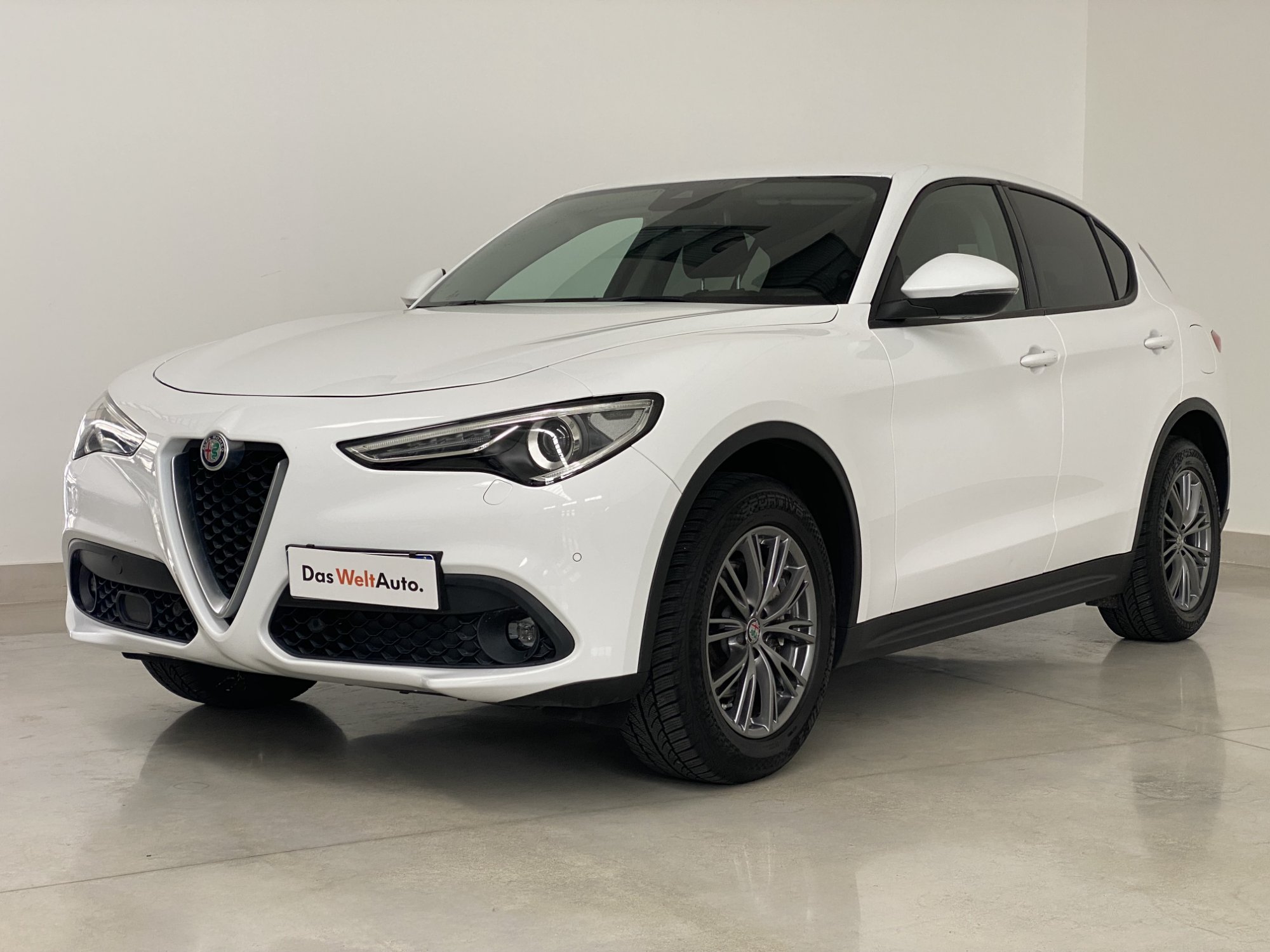 Alfa romeo Stelvio 2.2 - Diesel - Automatic - 70 682 km