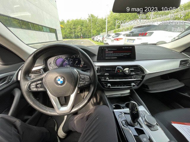 Bmw 5 Series 520d - Diesel - Automatic - 180 455 km