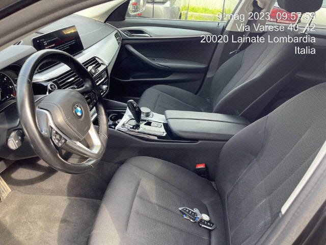 Bmw 5 Series 520d - Diesel - Automatic - 180 455 km