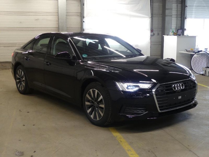 Audi A6 50 TFSIe - Benzine - Automatic - 8 947 km