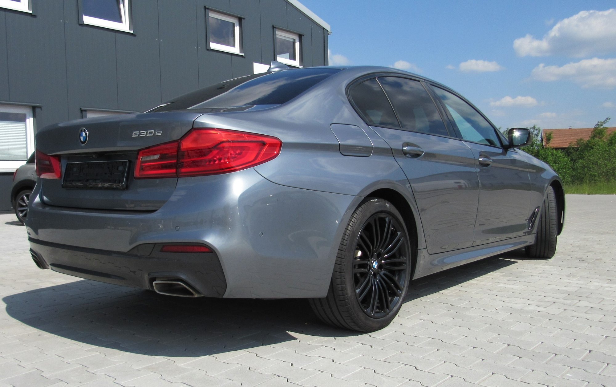 Bmw 5 Series 530e - Hybride - Automatic - 141 500 km