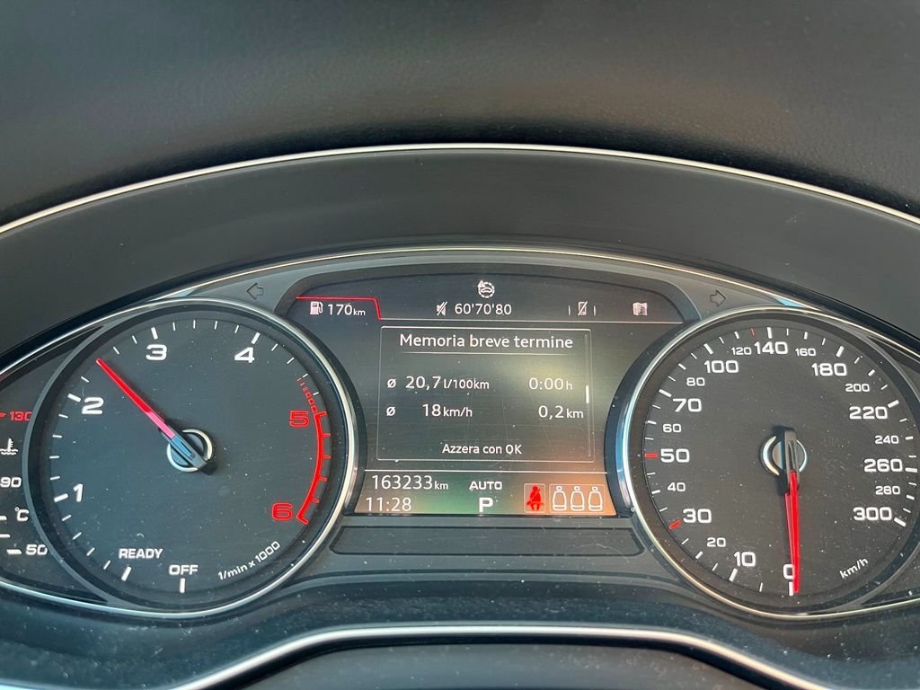 Audi Q5 2.0 TDI - Diesel - Automatic - 163 232 km