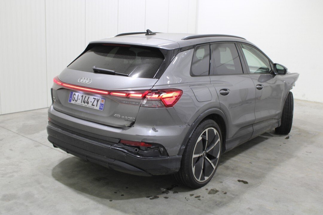 Audi Q4 E-tron 82 kWh - Electric - Automatic - 8 161 km