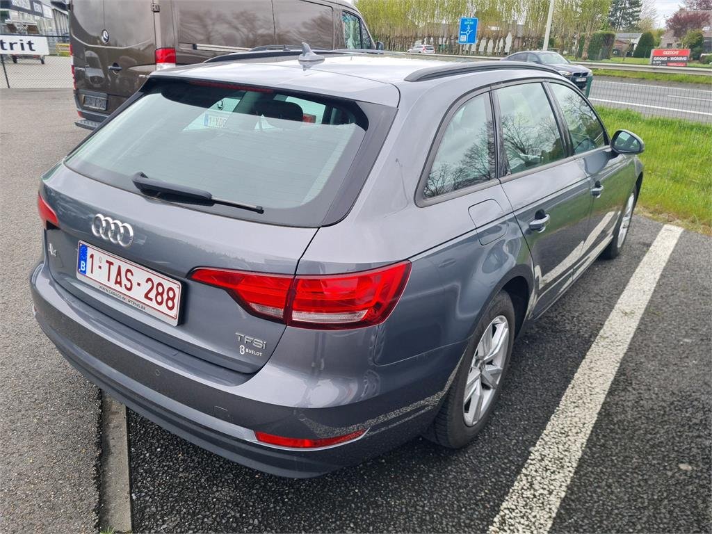 Audi A4 1.4 TFSI - Benzine - Manual - 121 792 km