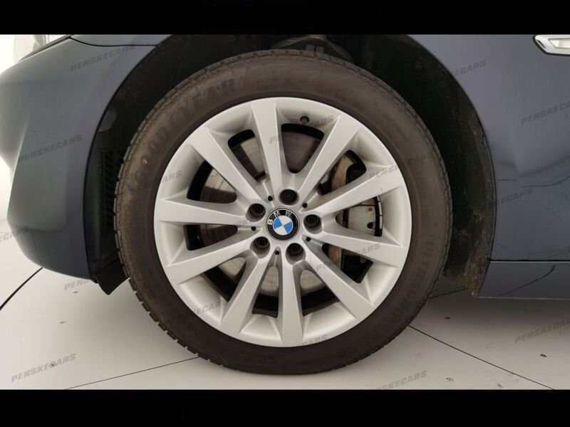 Bmw 5 Series 550i - Benzine - Automatic - 205 478 km