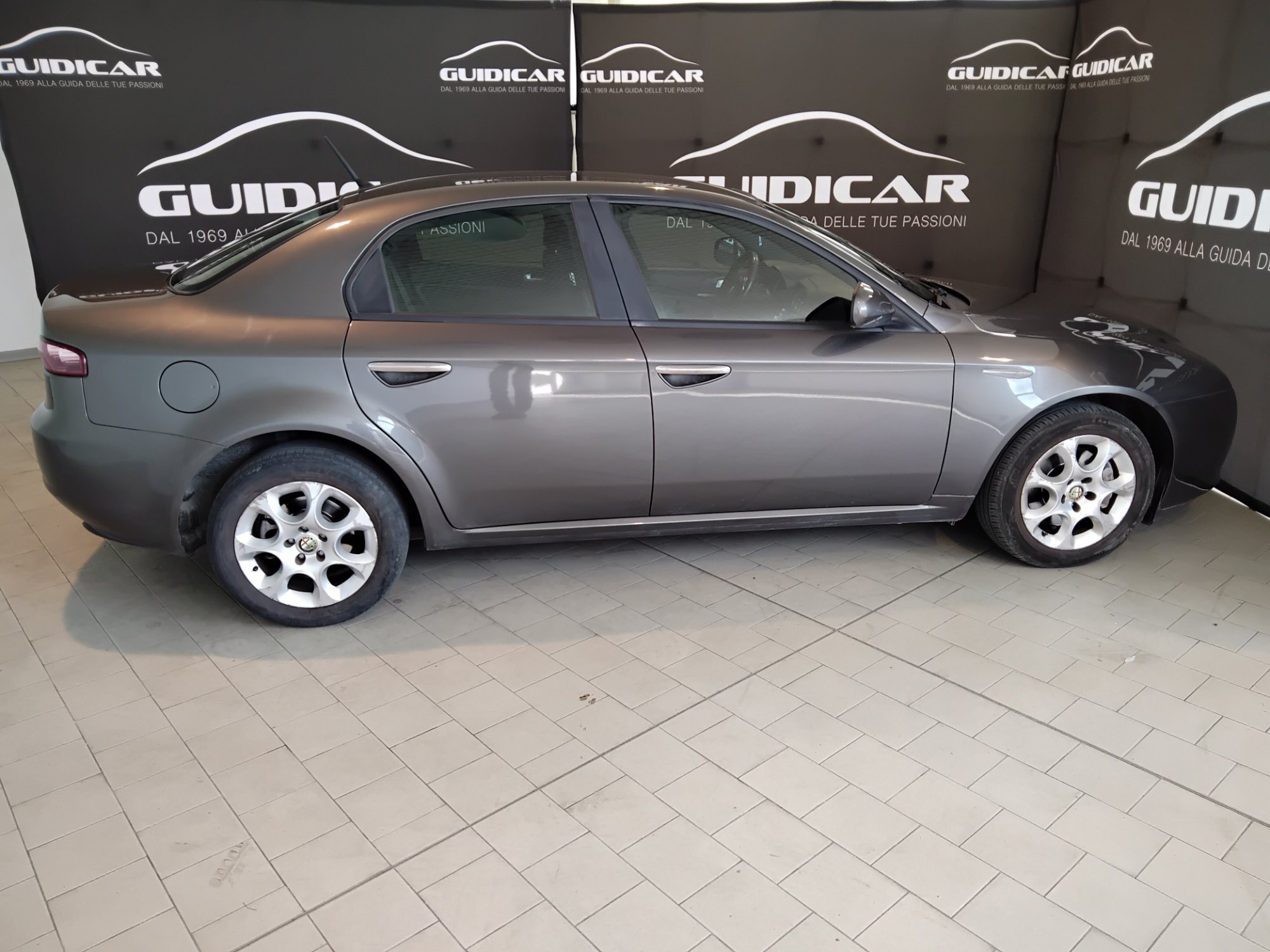 Alfa romeo 159 2.0 JTDm - Diesel - Manual - 172 674 km