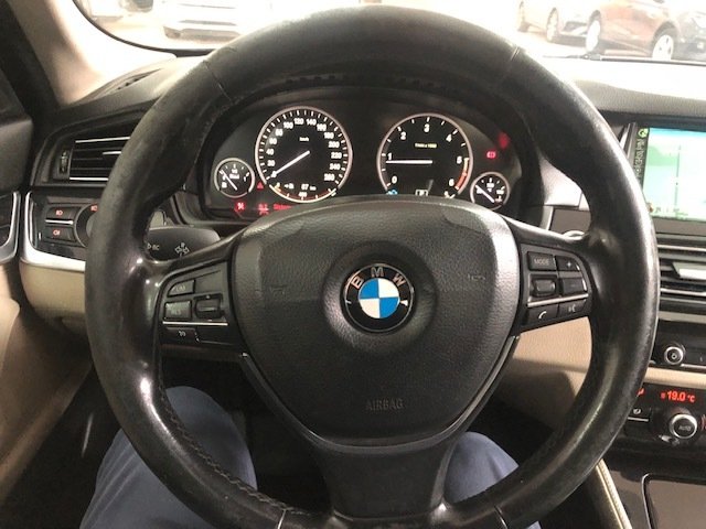 Bmw 5 Series 520d - Diesel - Automatic - 449 454 km