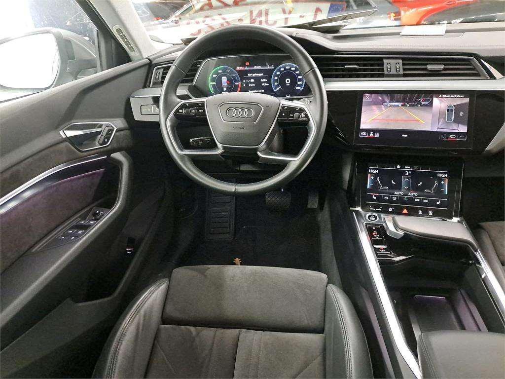 Audi E-Tron 95 kWh - Electric - Automatic - 55 375 km