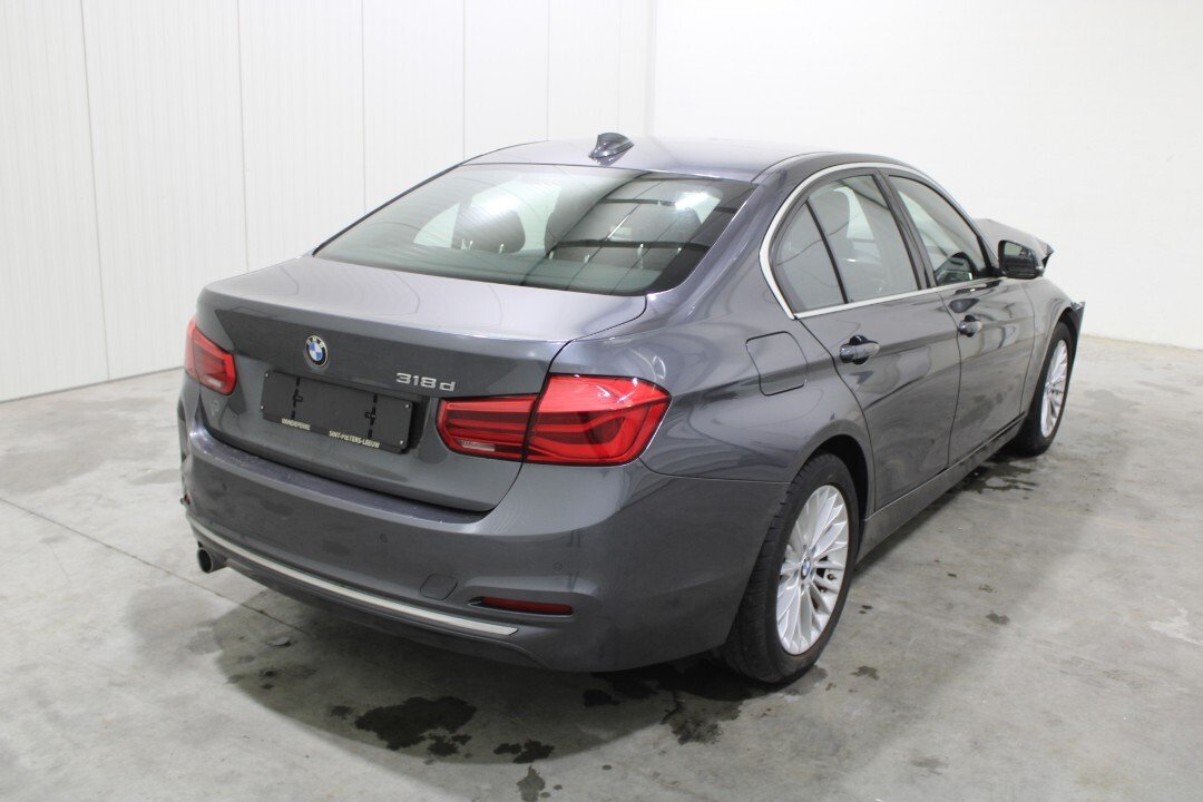 Bmw 3 Series 318d - Diesel - Manual - 16 509 km