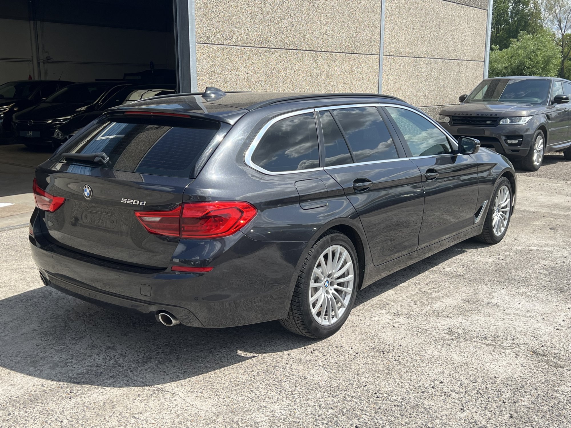 Bmw 5 Series 520d - Diesel - Automatic - 166 837 km