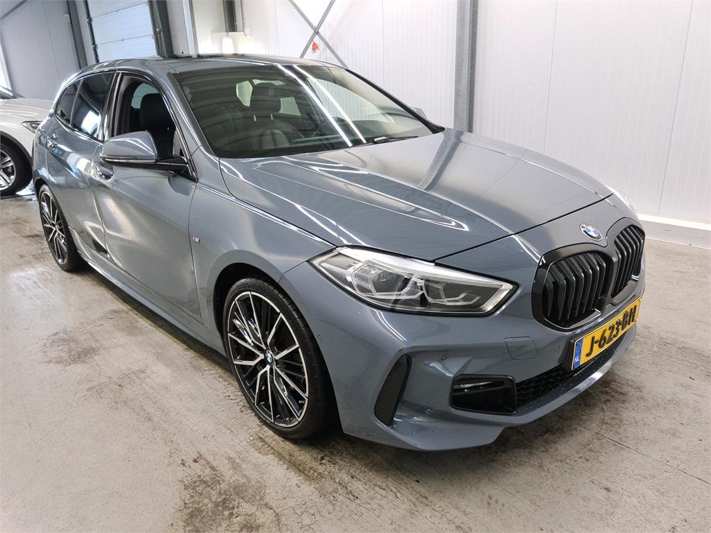 Bmw 1 Series 118 - Benzine - Automatic - 177 357 km