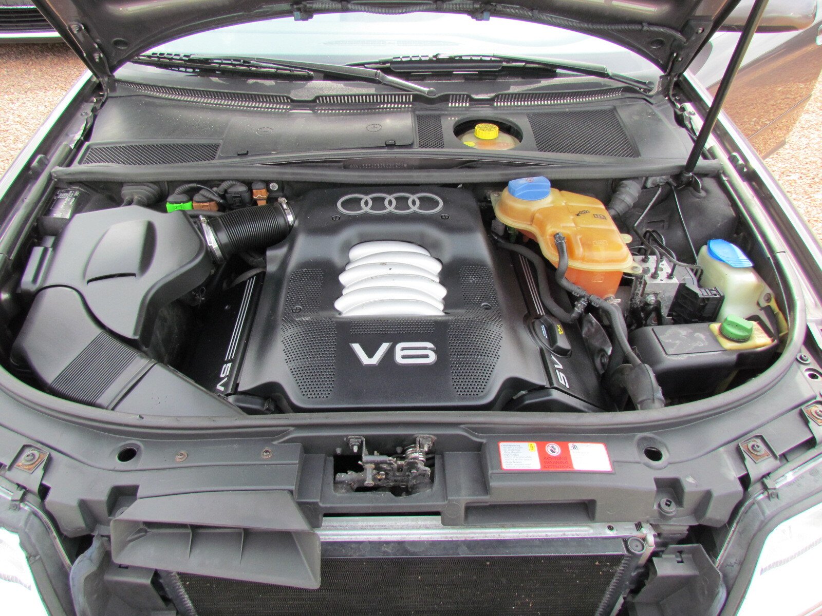 Audi A6 2.4 - Benzine - Automatic - 161 442 km